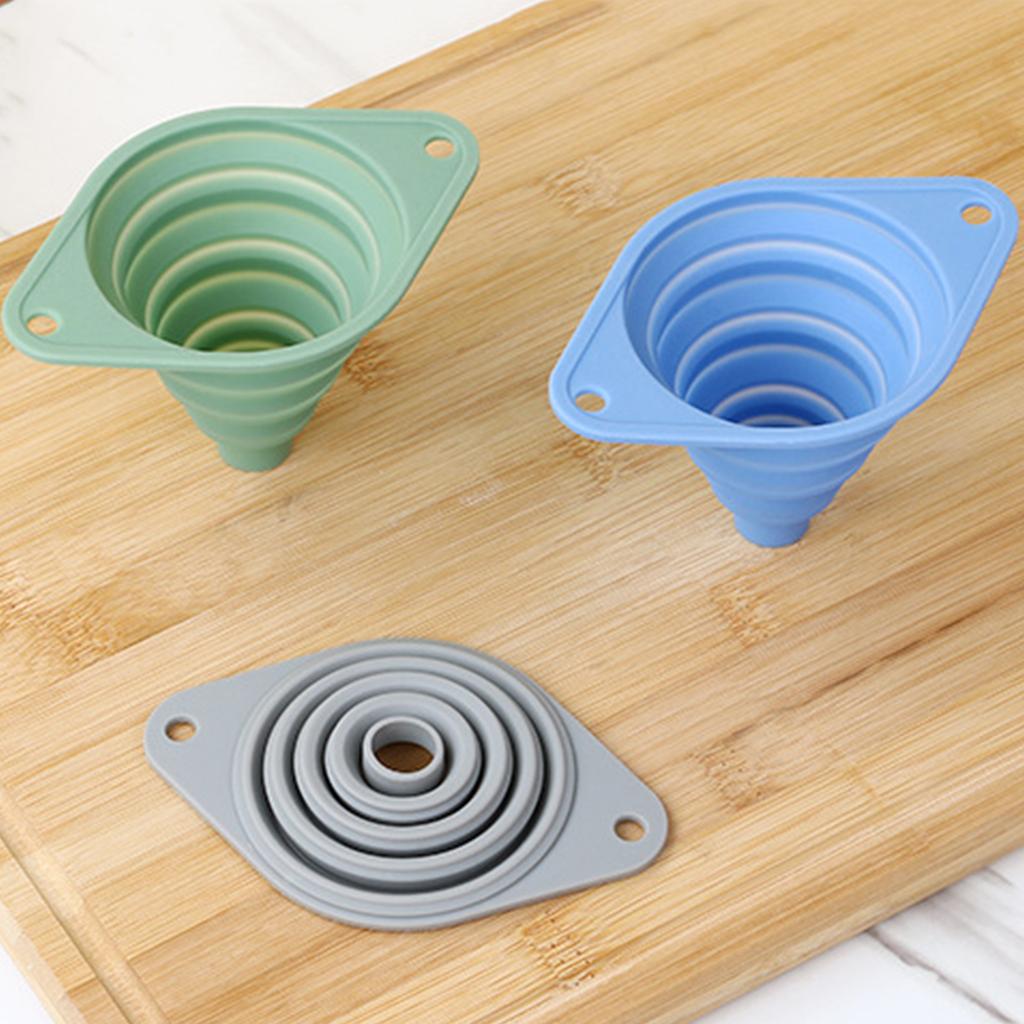 Foldable Silicone Telescopic Funnel Collapsible Silicone Funnel Foldable Kitchen Funnels for Kitchen Use Filling Bottles