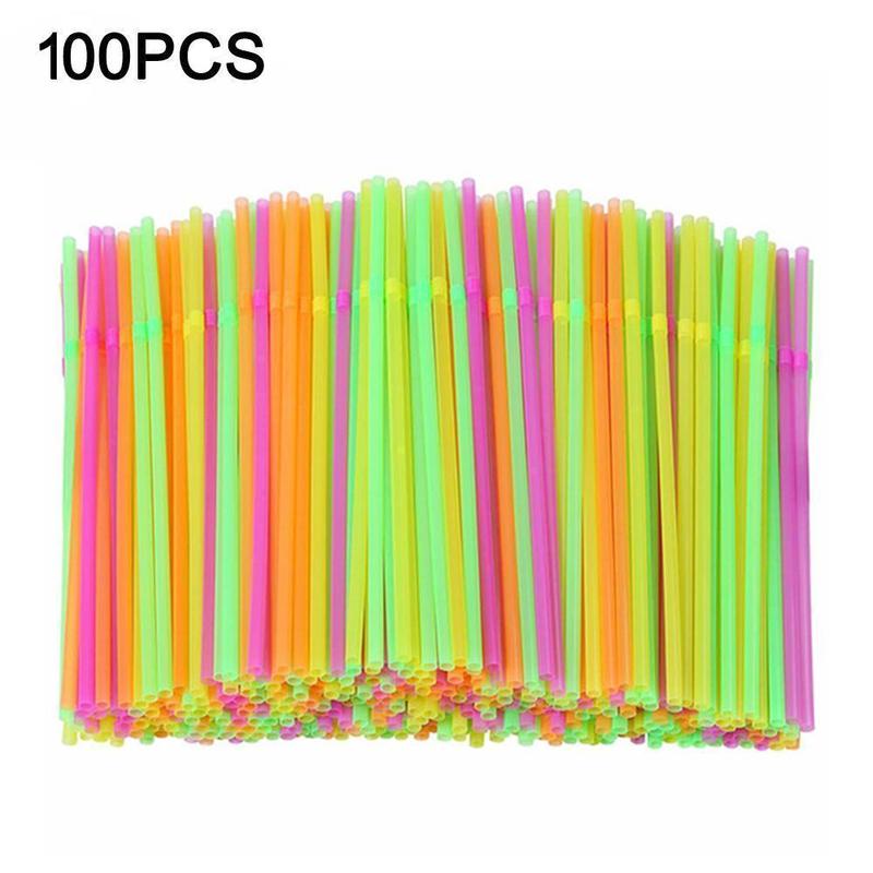 

100PCS Mini Short Black Plastic Cocktail Straws – Small Decorative Drinking Straws for Birthday, Wedding & Party Events