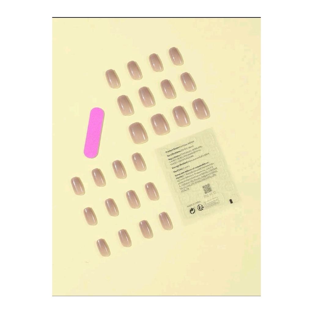 Set Of 24 Fake Nails