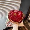 Rhombus Chain Embroidery Thread Portable Small Square Bag New Niche Shell Bag Women's Shoulder Messenger Bag