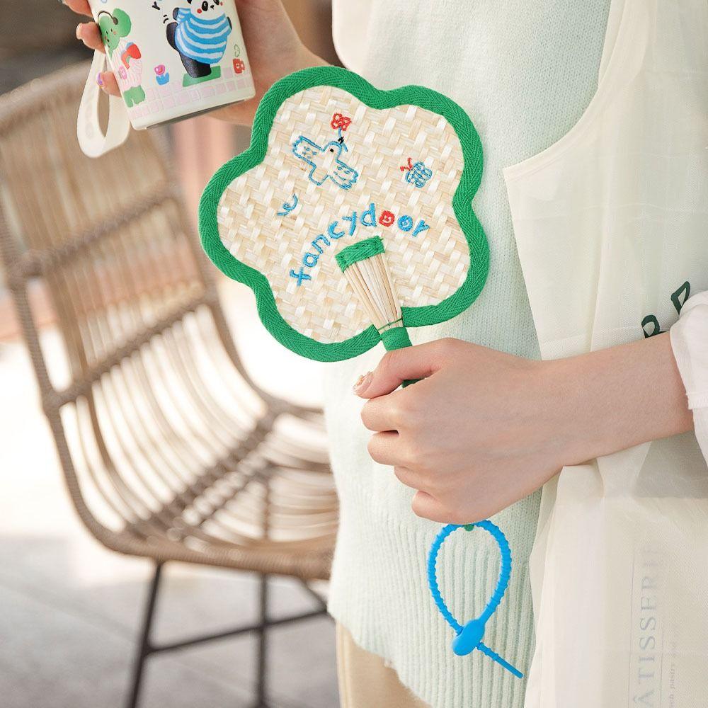 Handmade Hand Cranked Fan Handheld Cute Woven Fan Colorful Manual Straw Hand Fans  Party Decoration