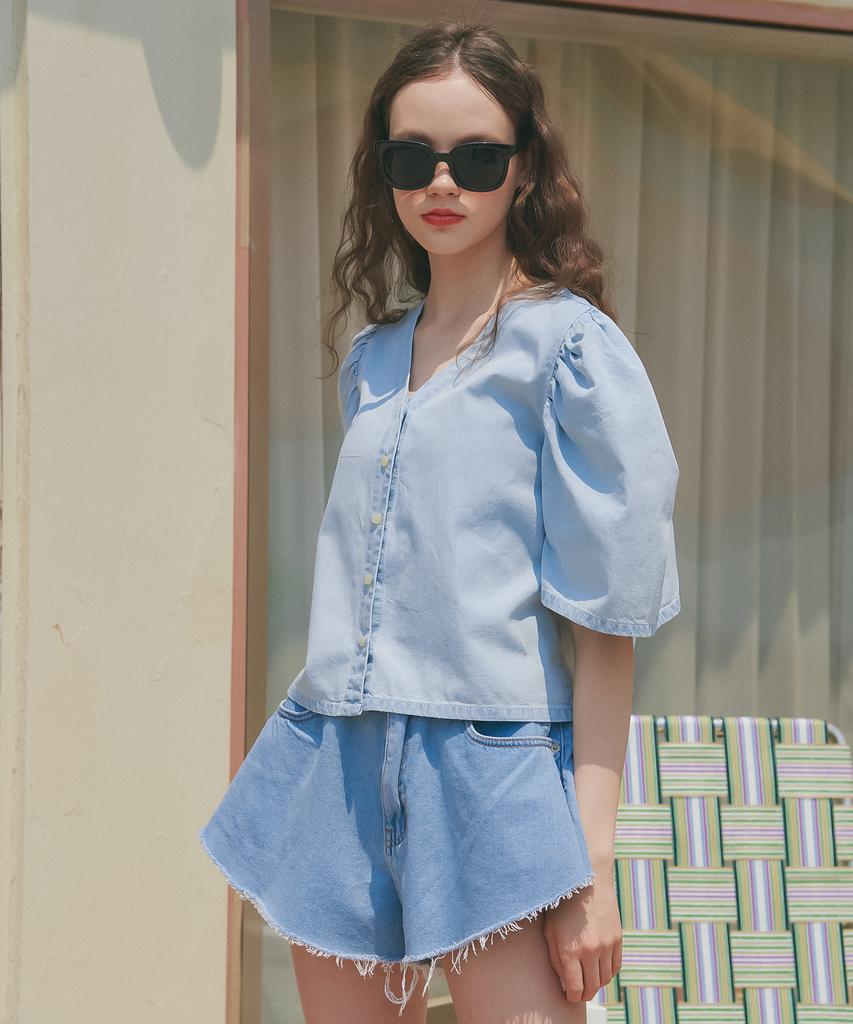 UNKNOWN PLANET Up-237 Flare Shorts Light Blue