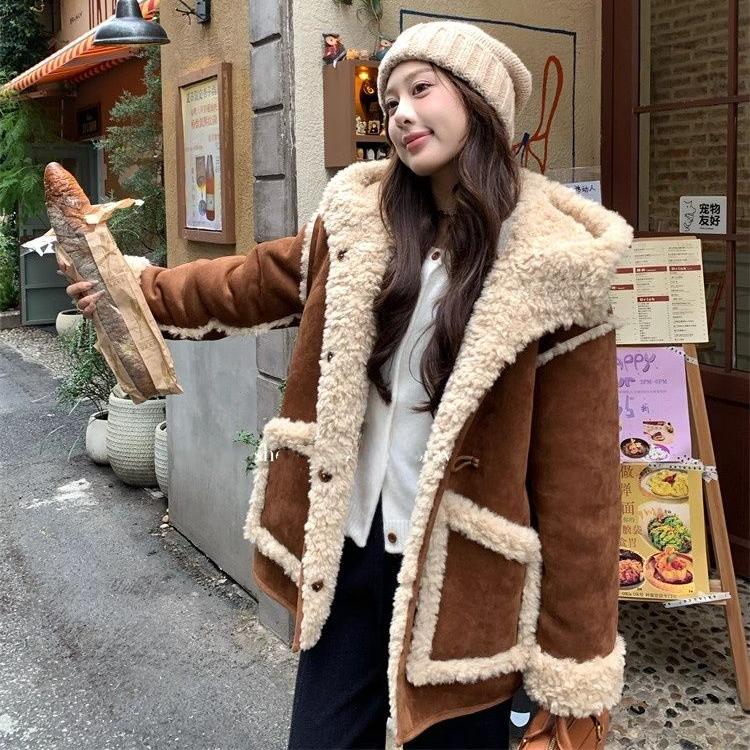 Cappotto Vintage in Lana d'Agnello da Donna Inverno Caldo Largo Ispessito Giacca in Pelliccia Sintetica con Bottoni a Corno