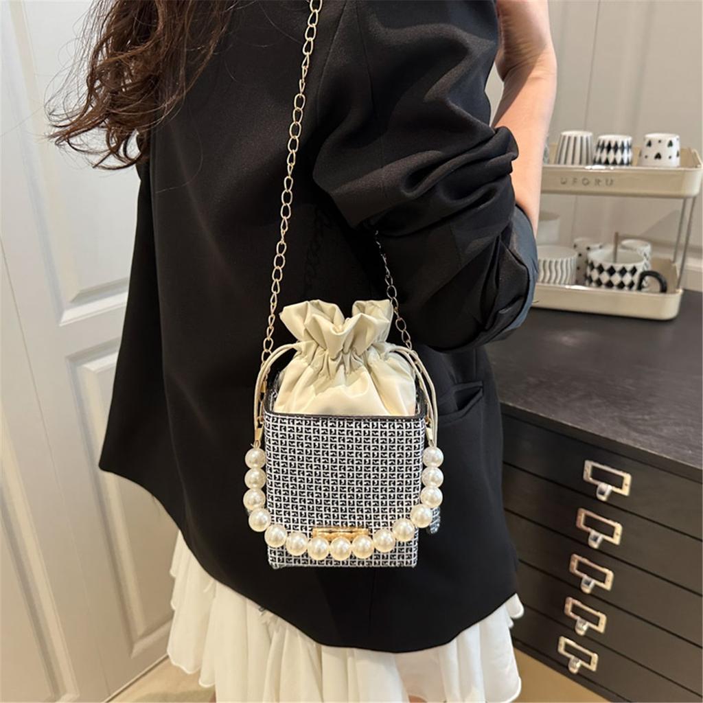 Trendy Small Bag Female Simple Crossbody Bag Chain Simple Drawstring Fashion Shoulder Bag