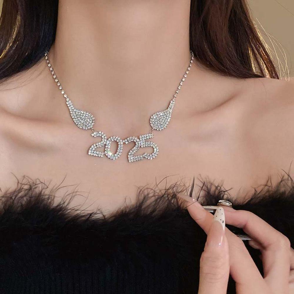 

Эстетические серьги Happy New Year, ожерелье со стразами и кристаллами для вечеринки 2025, новогодние серьги-гвоздики для женщин Style1