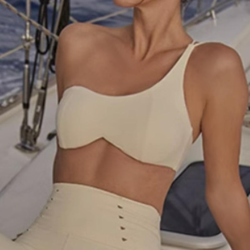 Asymmetrical Back Fitness Tops: Breathable, Comfortable Yoga Vests for Women - Perfect for Outdoor Sports and Running.