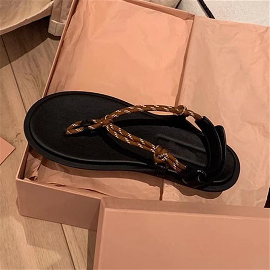 Женские сандалии в стиле ретро — фото 5