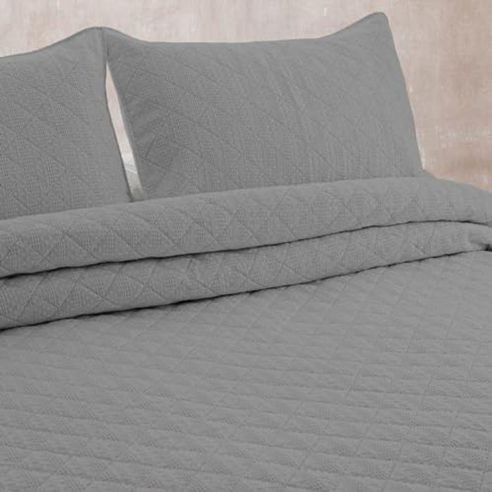 Couvre-lit - PIERRE CARDIN - EGNA - 250 X 270 Cm - Toucher Soie - Rembourrage Fin - 2 Housses De Coussin