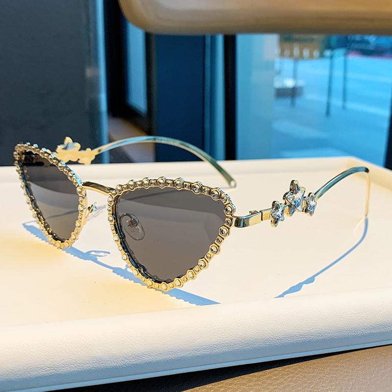 Cat Eye Sunglasses For Women With Diamond Embellishments Uv400 Sun Protection Fashion Accessory