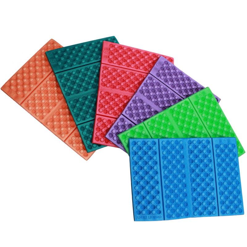 

UOSUUOSU Folding XPE Foam Camping Mat 39x29x0.9 cm
