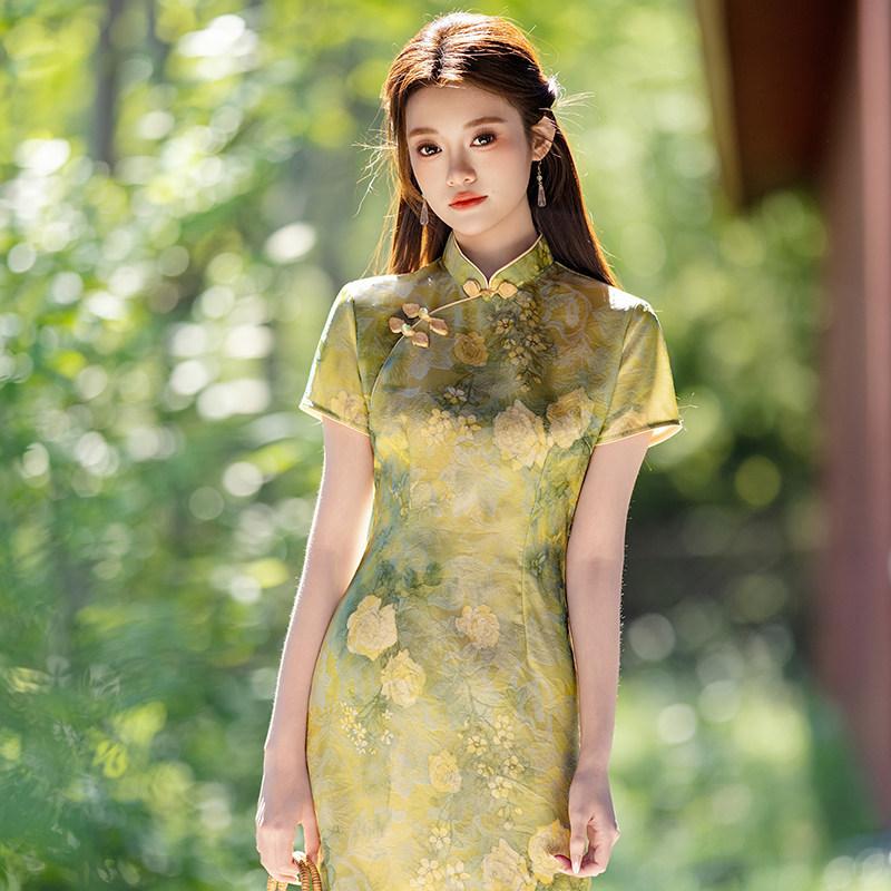 Green short-sleeved national style new Chinese Suzhou long cheongsam improved young women's high-end sense can be worn daily in summer