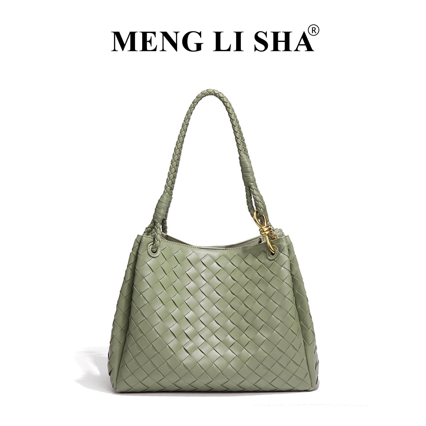 

British Light Luxury Hand-Woven Crossbody Bucket Bag