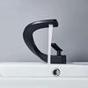 Rubinetto per lavabo da bagno in ottone Acqua calda e fredda Rubinetti per lavabo Creativo Lussuoso Rubinetto per lavabo Montaggio a ponte Torneira Banheiro Vintage