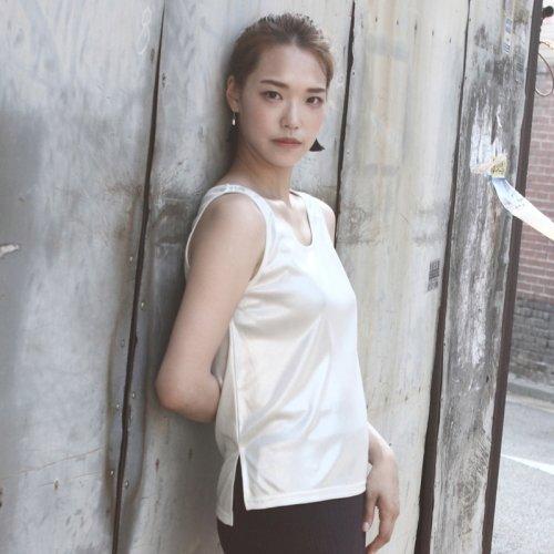 Kamupeullajulaeb Glitter Sleeveless T_Wh