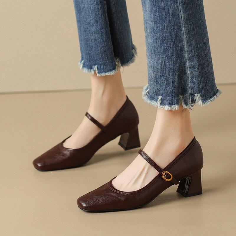 Scarpe col tacco alto da donna Primavera Autunno Nuove Tacco Chunky Esterno Mary Jane Moda Cinturino con Fibbia Lusso Comode Pumps da Festa