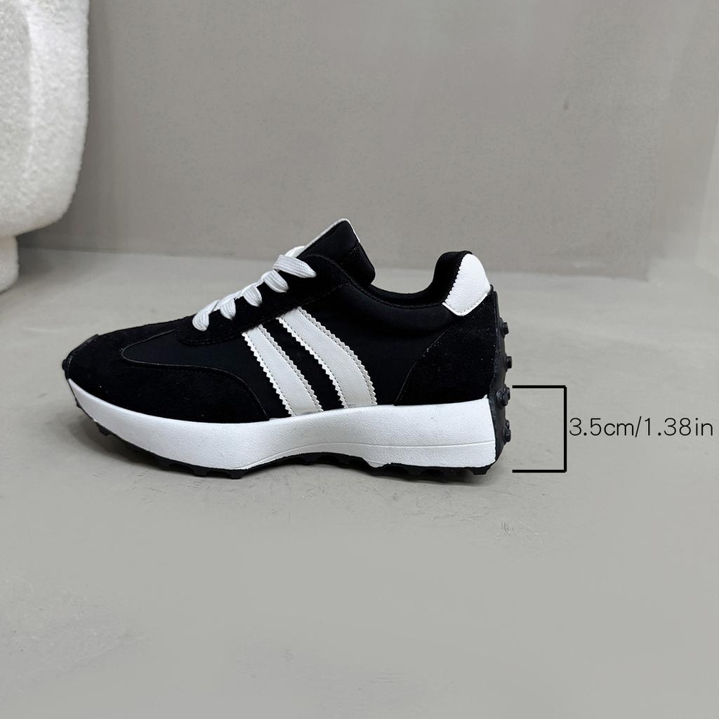 Spring new small waist sports shoes trendy versatile travel shoes thick-soled inner height-increasing shoes light casual Forrest Gump shoes