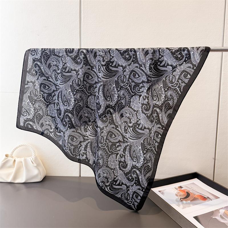Women's Vintage Paisley Floral Square Scarf Soft Satin Shawl Small Handkerchief Neck Snood Hijab Headband Bandana