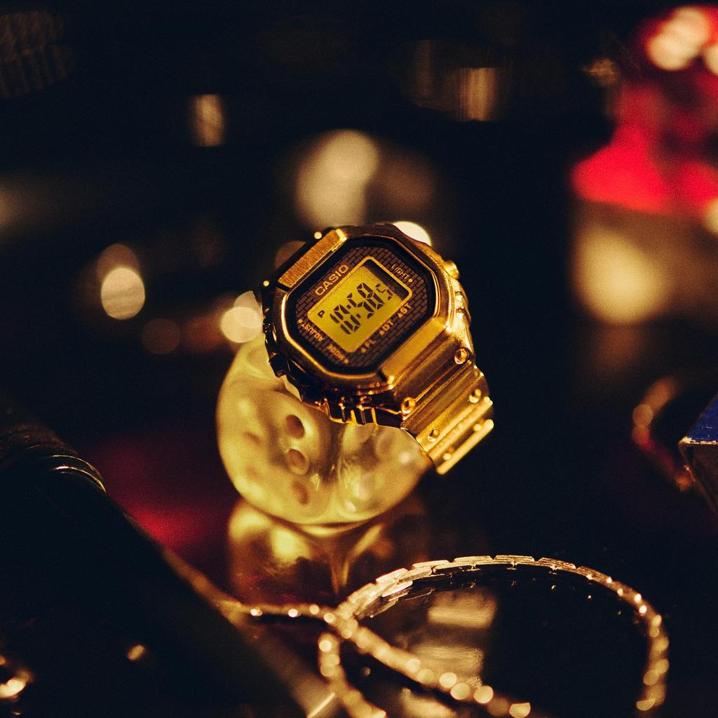 Casio Collection Zegarek Pierścionek Złoty [Casio] CRW-001G-9JR Męski