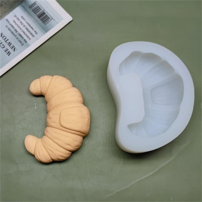 Sheep Horn Candle Silicone Molds Handmade 3D Baking Molds Soap Resin Moulds Crafts for DIY Ice Cream Pastry Decorations