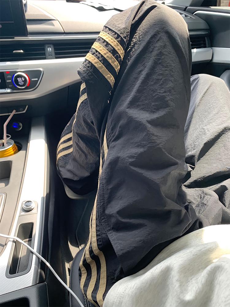 

Мужской быстросохнущий летний комбинезон в черную полоску в стиле ретро - прямые спортивные повседневные брюки с тремя полосками XL чёрный