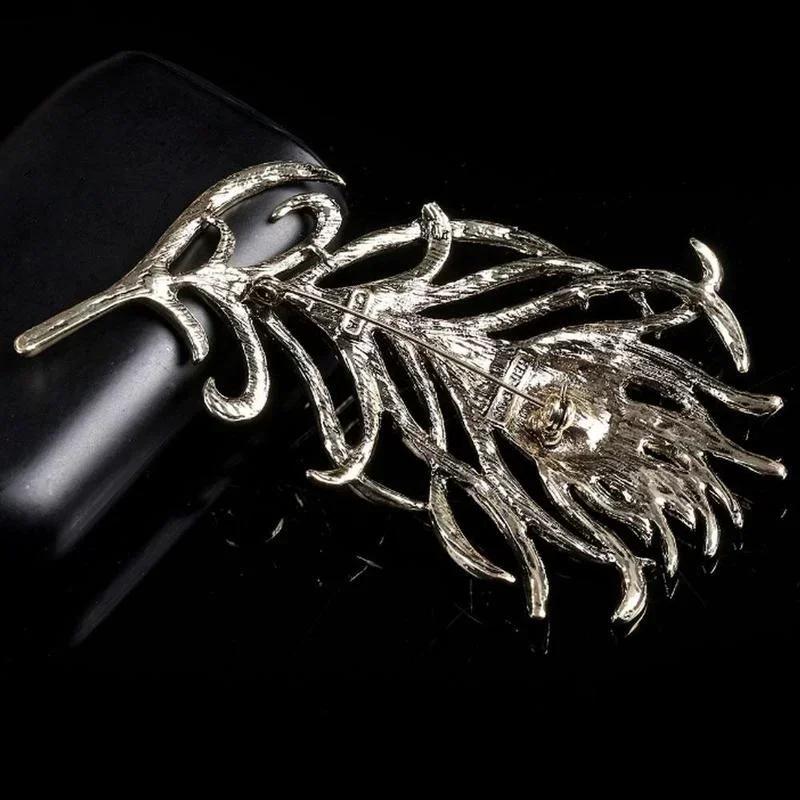 Peacock Feather Brooch Elegant Retro Lapel Scarf Knitted Jacket Dress Decoration Jewelry Accessories Birthday Brooch Gift