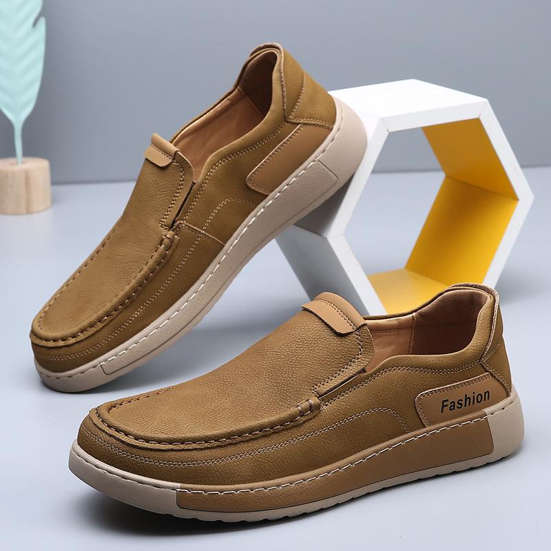 Fashion Solid Color Soft Cow Leather Loafers for Men Fashion 2025 New Designer Casual Shoes Male Spring Autumn Light Retro Shoes Man