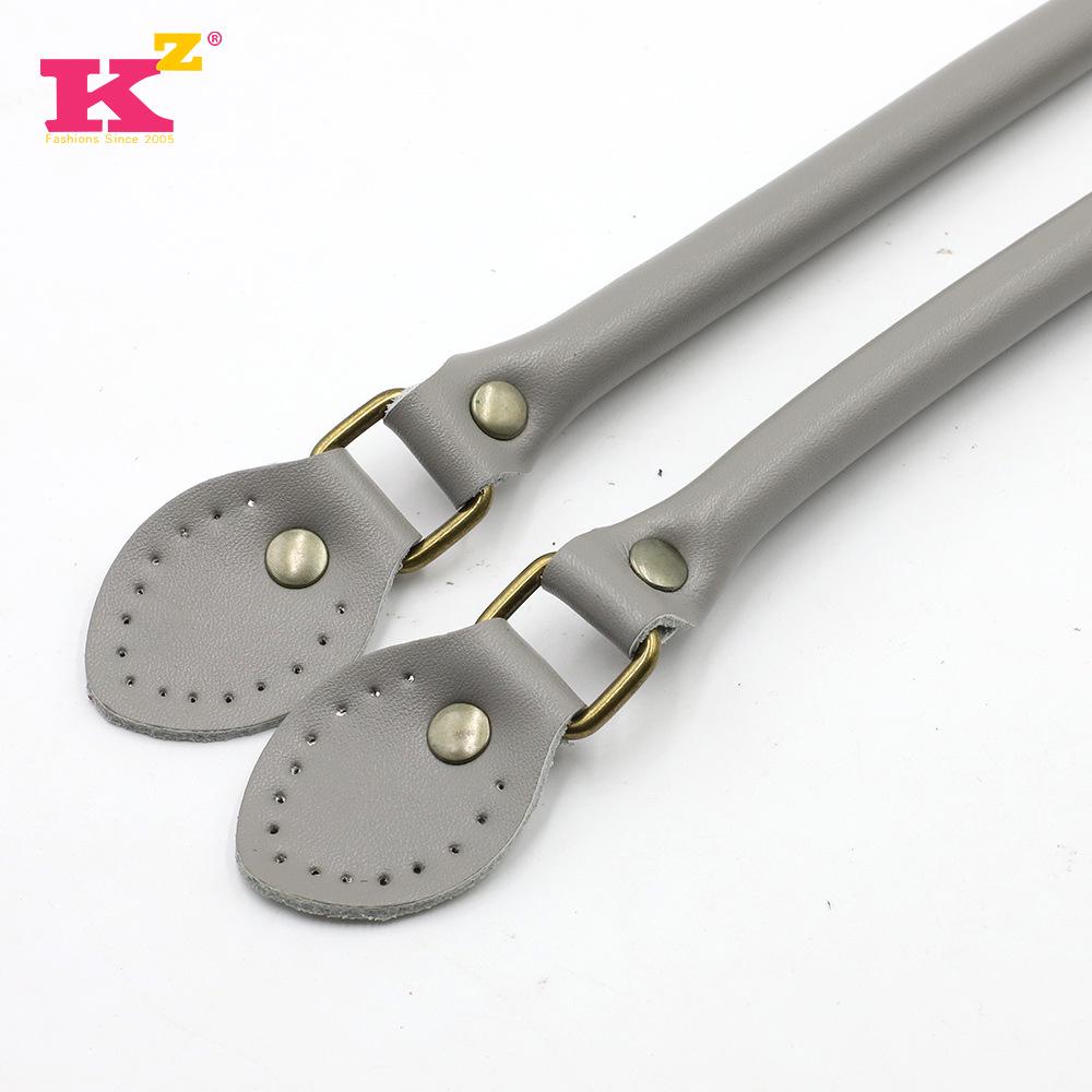 Svart Äkta Läder Ko-hud Axelväska med Handtag och Handrem - 60cm Handgjorda Accessoarer