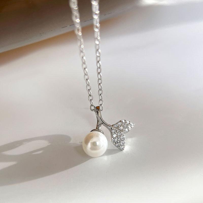 Dream Pearl Fish Tail Necklace Full of Diamond Fish Tail Collar Chain French Vintage Neckchain Female