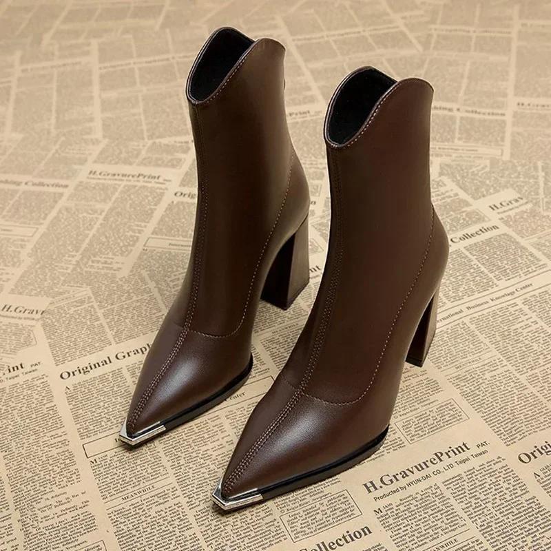 Mode Frühling 2024 Neue Damen Knöchelhohe High Heels Schuhe Reißverschluss Chelsea Boots Marke Spitzstiefel Goth Designer Pumps Motorrad Botas