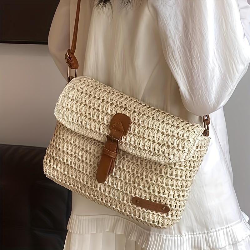 Vintage Woven Straw Messenger Bag, Small Papyrus Crossbody Bag for Women, Retro Travel Beach Bag with Adjustable Strap