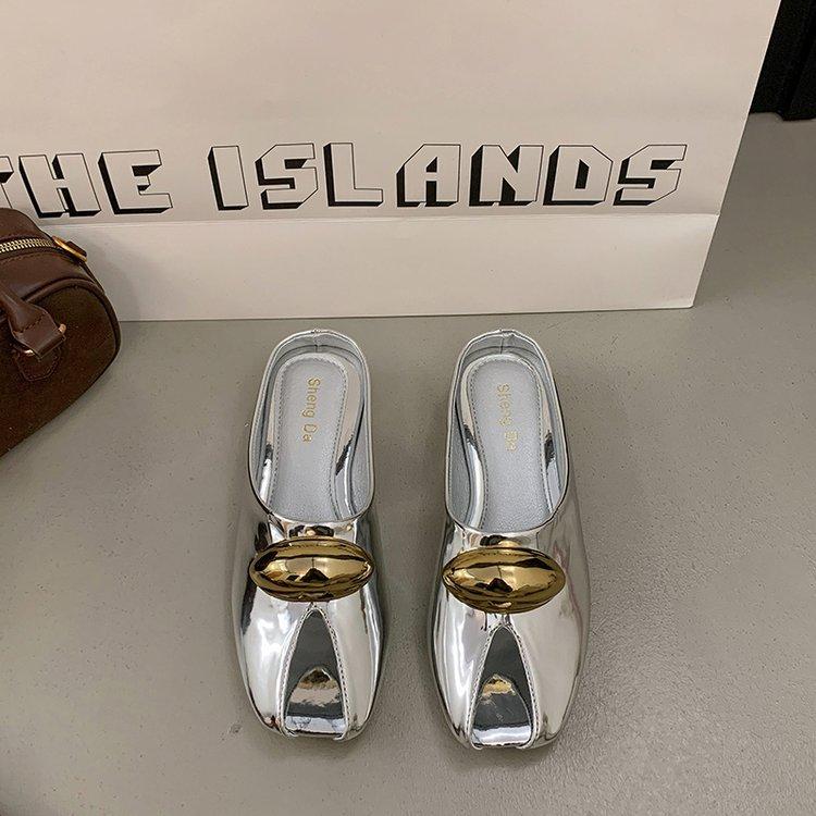 Women Mules Slippers Patent Leather Casual Cool Slippers Designer Metal Buckle Fish Mouth Slippers for Women Half Slides