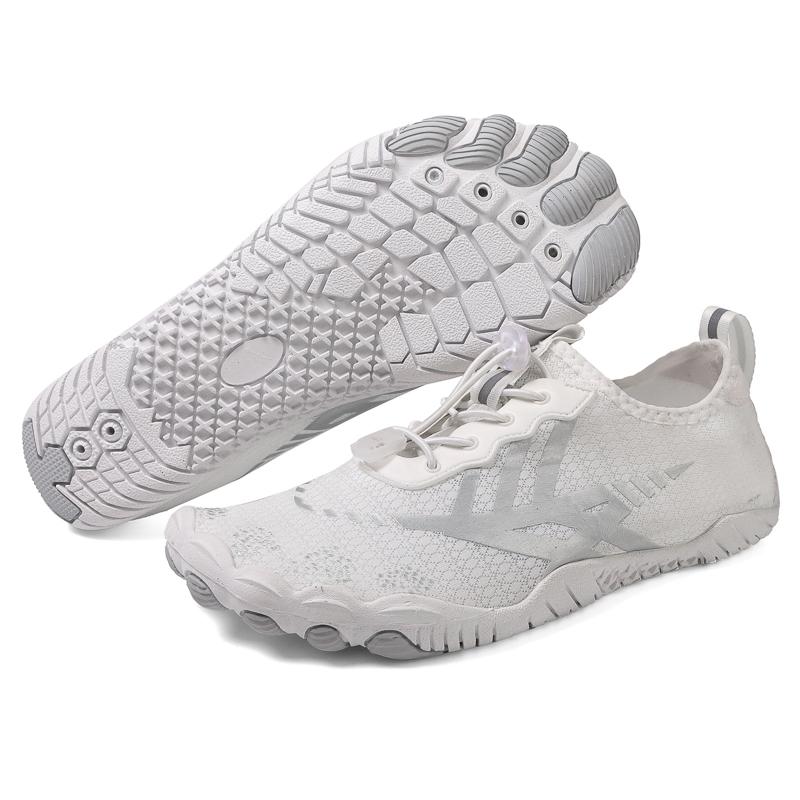 Quick Dry Aqua Shoes Breathable Men's Beach Water Sports Shoes Barefoot Seaside Wading Sneakers Women Anti-slip Water Shoes