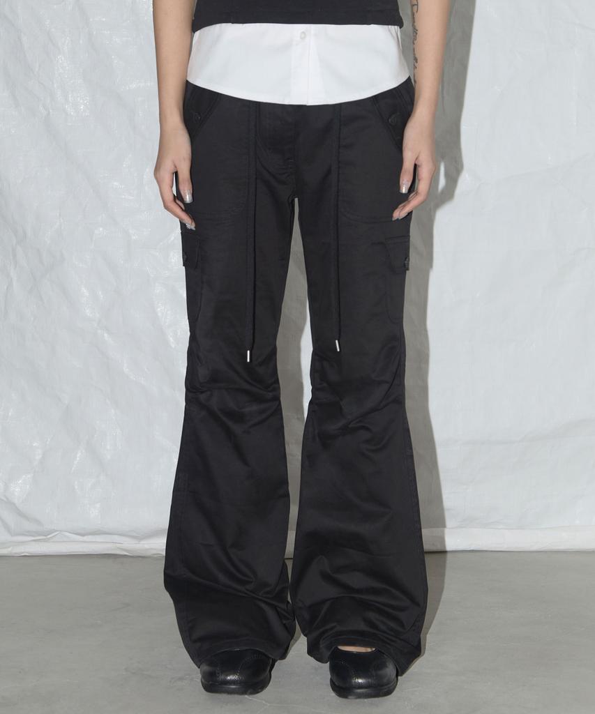 FANCY CLUB Cargo Pintuck Bootcut Pants (Black) F25Qd887
