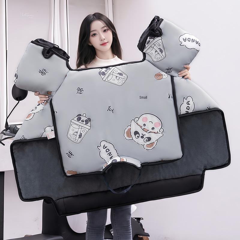 Electric Vehicle Windshield Fleece Cape: Thick, Full Coverage Neck & Shoulder Protector for Warmth and Windproof Cold Protection.