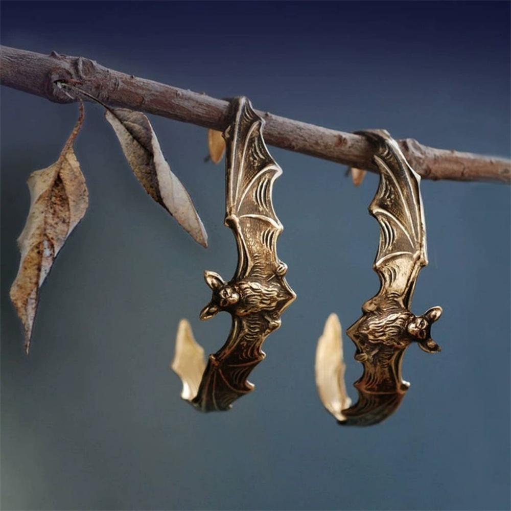 Geometric Texture Bat Earrings Bracelet European American Retro Elegant Punk Exaggerated Animal Accessory Gift