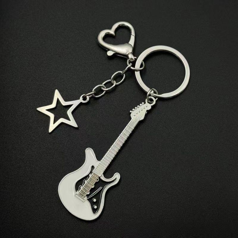 Spice Girl Electric Guitar Star Pendant Bass Keychain American Retro Pendant Pendant Sweet Cool Millennium Style