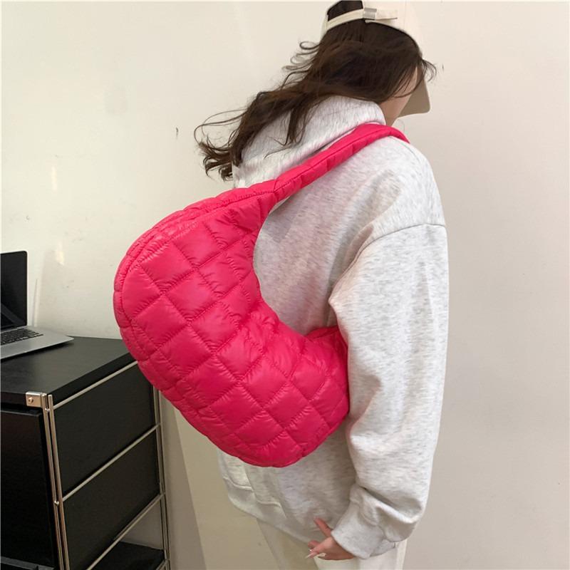 Bag Women's Winter New Casual Simple Dumpling Bag Fashion Shoulder Bag Simple Trend Messenger Bag