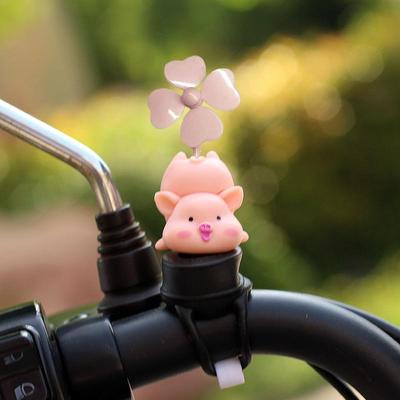 Najpredávanejšie roztomilé veterné mlyny, bicykle a motocykle, kreslené zvieracie ozdoby