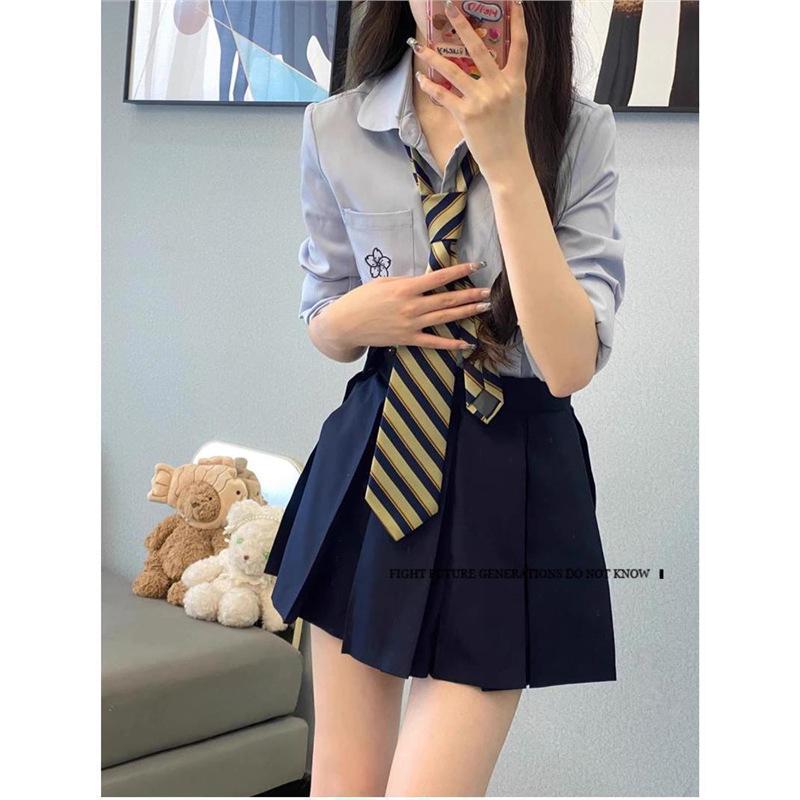 

Женский комплект рубашки с длинным рукавом и вышитой юбки в стиле японской академии S