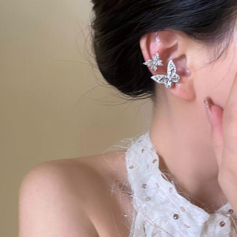 2026 Ear Cuff: Luxury No-Pierce Butterfly Ear Clip - Sparkly, Versatile, and Elegant Fairy Style