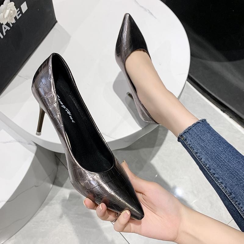 

Fashion New Women High Heels Stiletto Pumps Pointed Toe Green Nude Heels Office Lady Serpentine Patent Leather Wedding Party Prom Shoes 43 серебряный