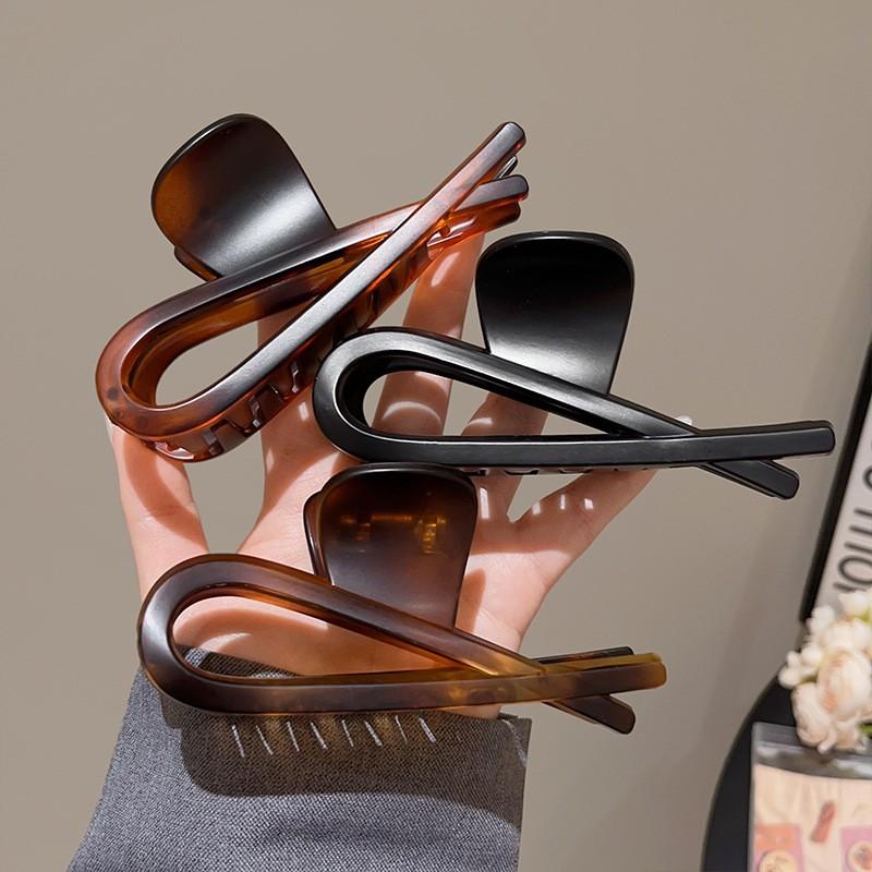 Simple Large Crab Hair Claw Clips Women Girls Matte Tortoiseshell Bow Ponytail Hair Clamps Barrettes Hairpins Hair Accessories