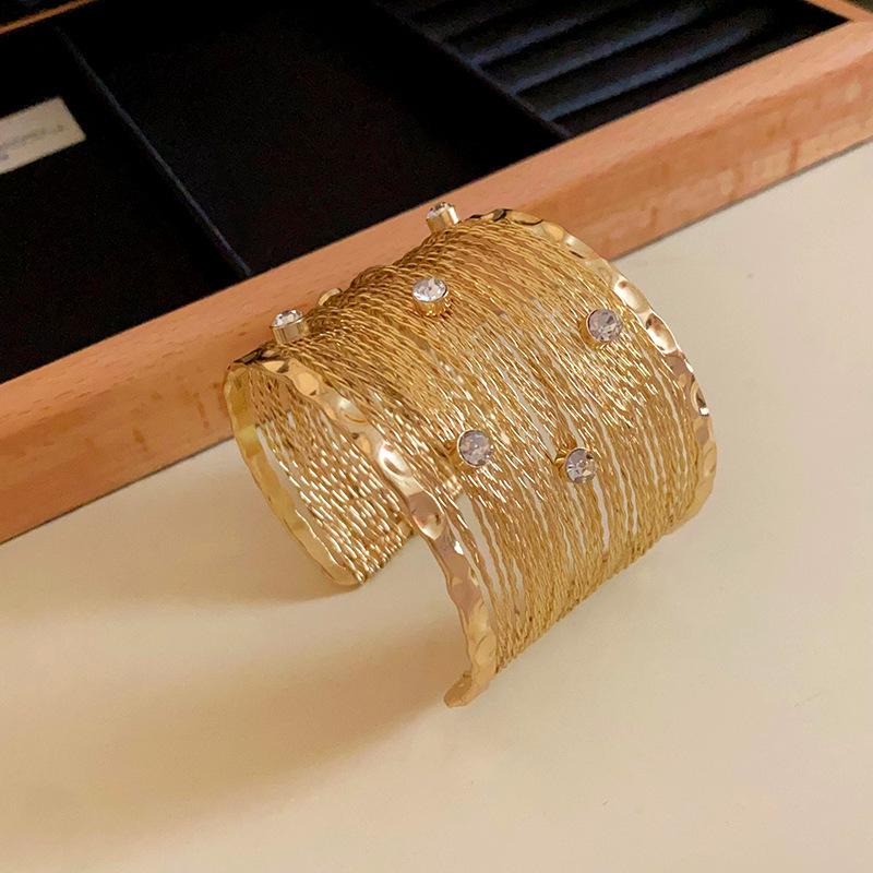 Exaggerated Irregular Metal Open Bangle - European American Fashion Statement, Light Luxury, High-End Bracelet.