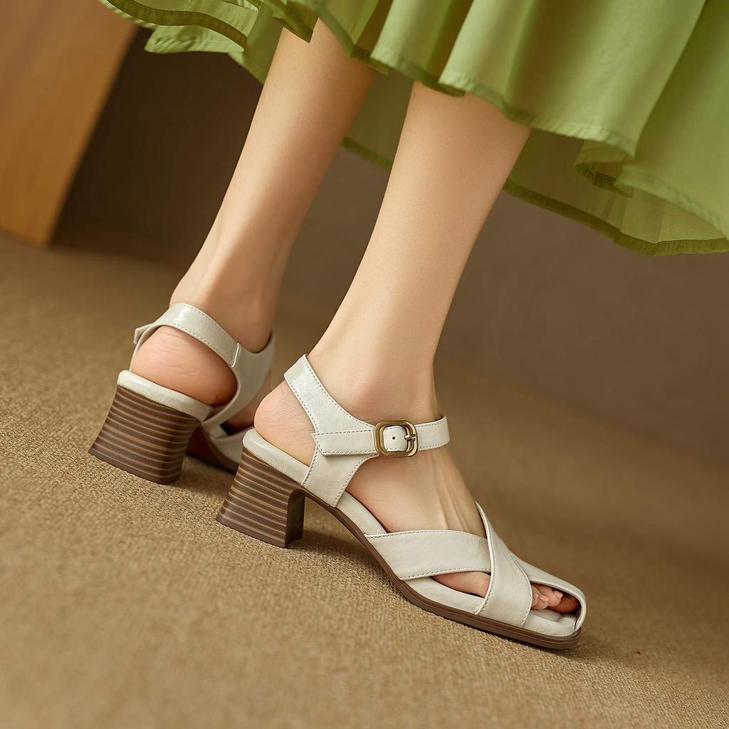 Krazing Pot Cow Skin Hollow Decoration Thick Heels Peep Toe Party Summer Size 41 Gladiator Superstar Women Sandals