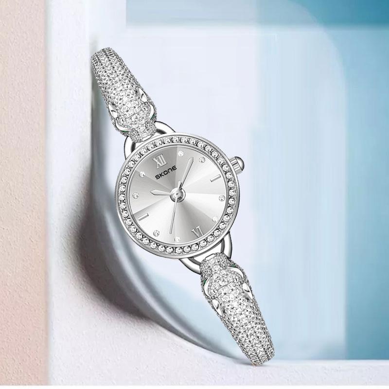 Gold Women Watches Top Brand Luxury For Ladies Wrist Watches Unique Design High Quality Elegant Women Bracelet Quartz Watches