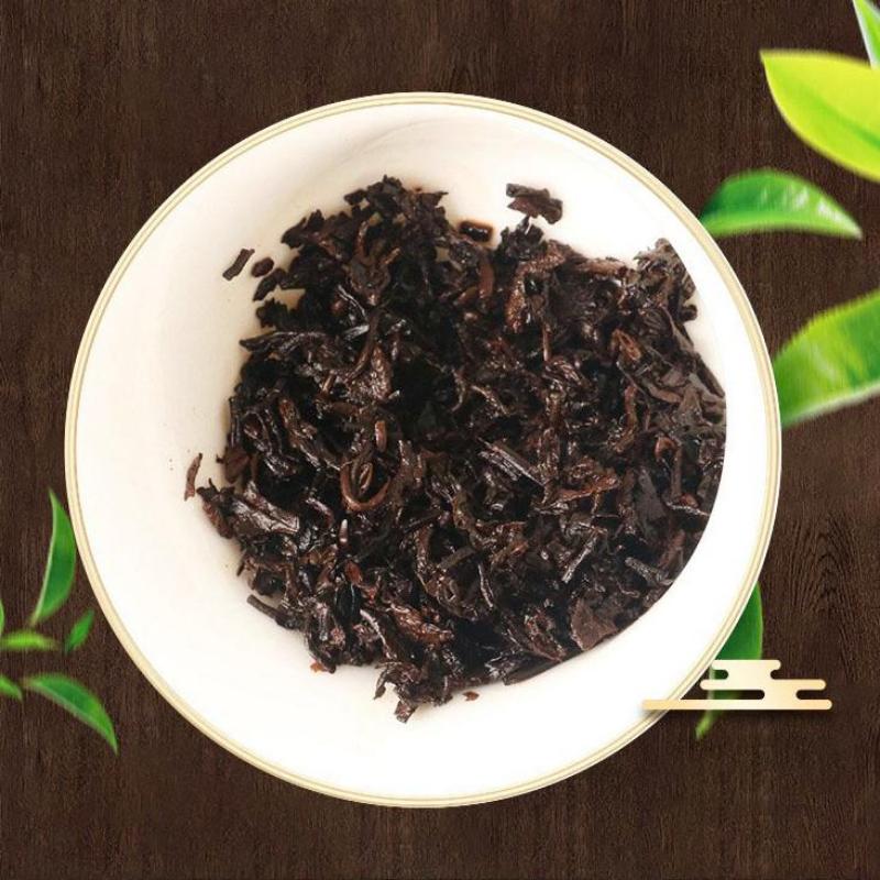 710 Yunnan Pu'er Tea Ten Years Pu-erh Ripe Tea Cake Aged Tree Cooked Puerh Tea