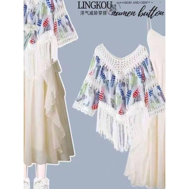 Bohemia Style Spring and Summer New Arrival Fashion V Neck Crocheted Cut Out Stitching Tassel Blouse Loose Sun Protection Outwear Women