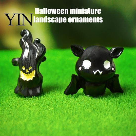 Spooky Ornaments for Indoor Plants Halloween Miniature Ornament, Skeleton Tombstone Miniature, Cute Mini Grim Reaper Haunted House Decoration Desk Bat