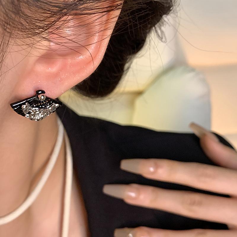 Chinese style Fanshaped Flower Ear Stud Earrings two pair