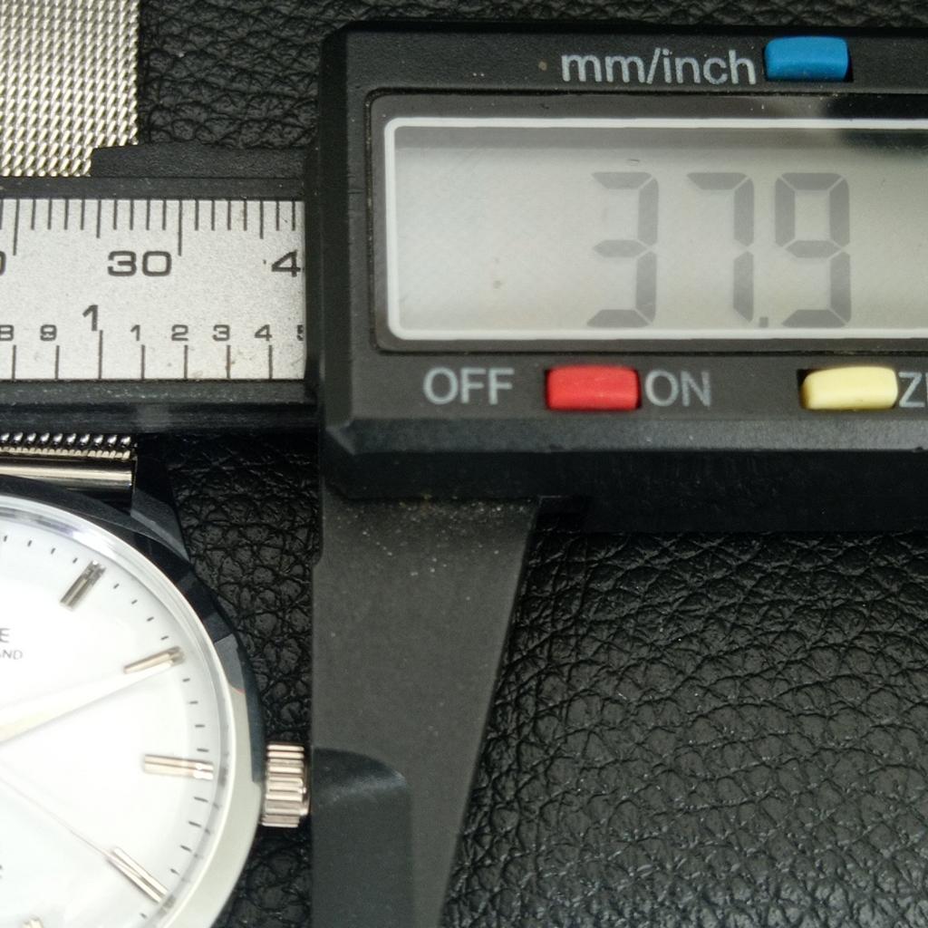 ВИНТАЖНЫЕ МУЖСКИЕ ЧАСЫ MONTINE SWISS С РУЧНЫМ ЗАВОДОМ, ОТРЕСТАВРИРОВАННЫЕ, БЕЛЫЙ ЦИФЕРБЛАТ a445187-1